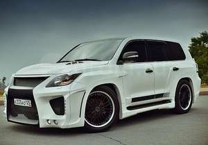 Lexus LX 570 Predator